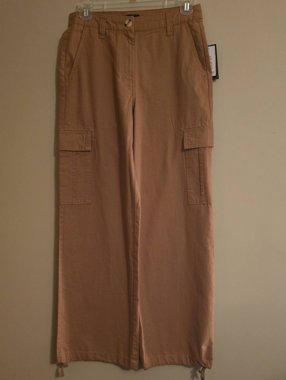 New Volcom Womens Size 24 Or 0-2 Wide-Leg Cargo Tan Pants